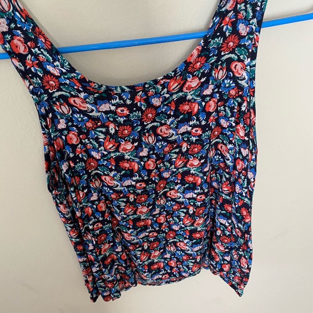 Tank top shirt
